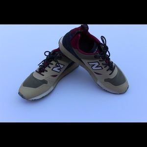 New Balance Trailbuster Fantom Fit Running Shoes